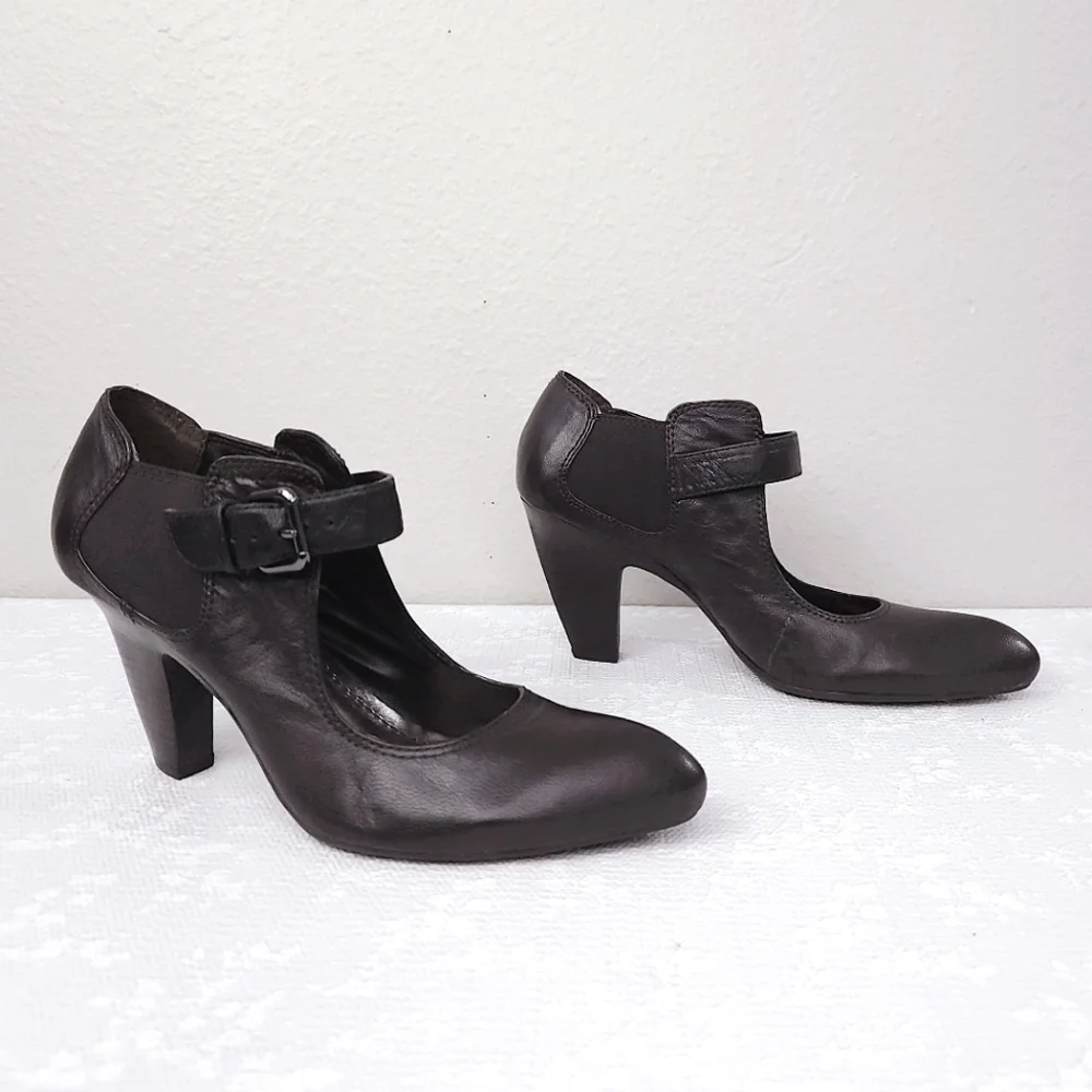 APEPAZZA Brown Leather Mary Jane Pumps US 9.5 - Picture 2 of 10